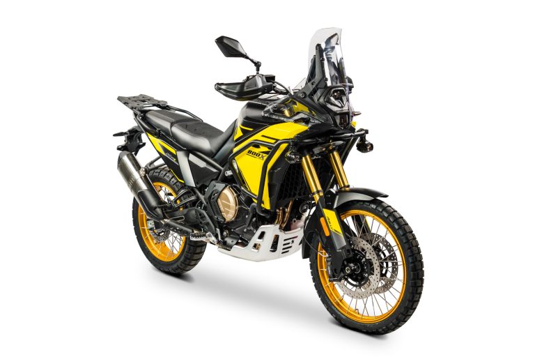 DS800X Noir et Jaune-image