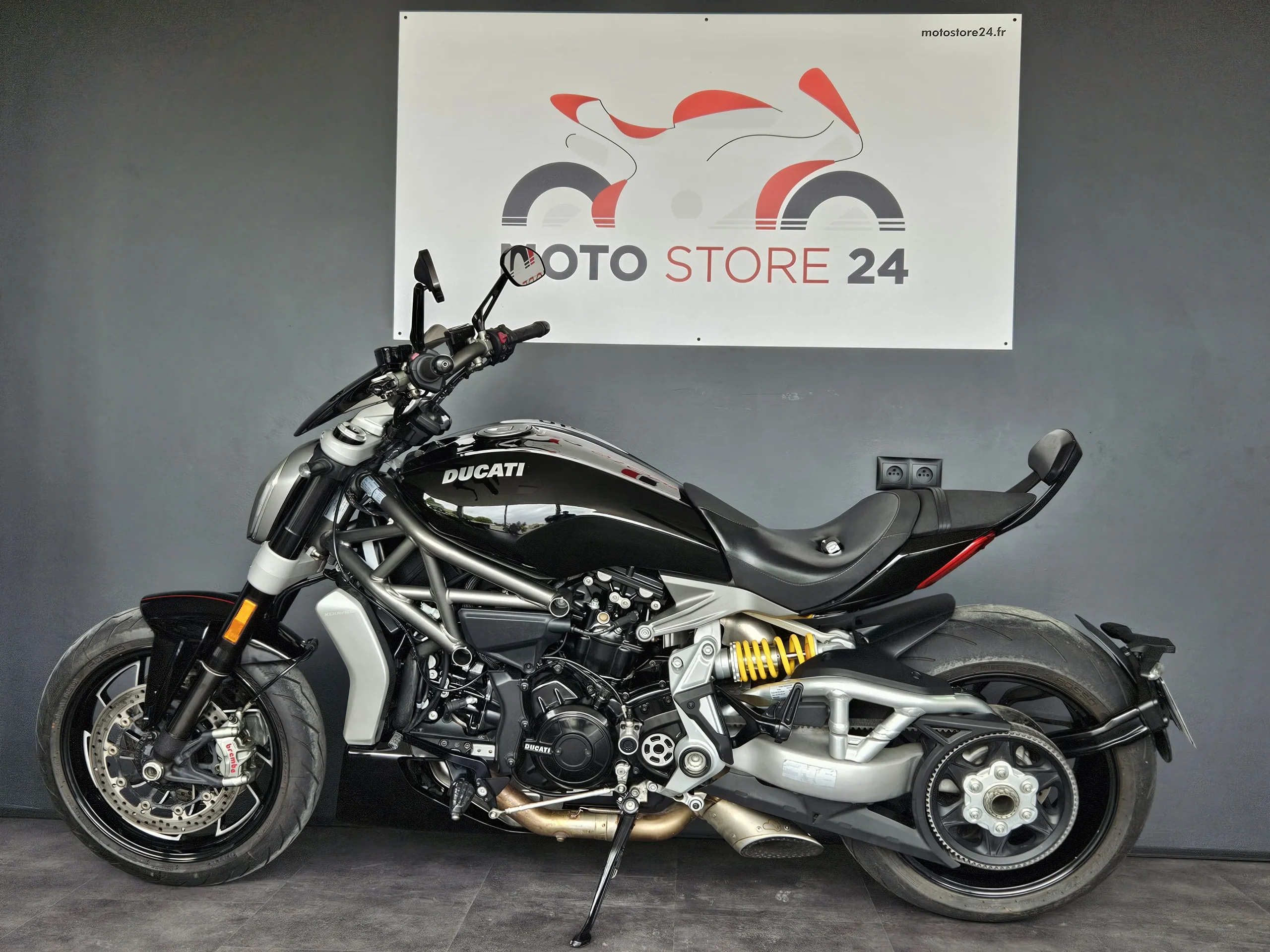X DIAVEL S DUCATI-image